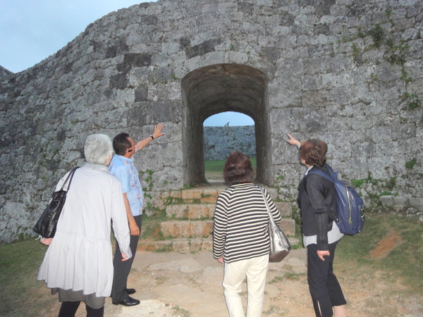 世界遺産に登録された、歴史と美しさを兼ね備えた貴重な座喜味城跡